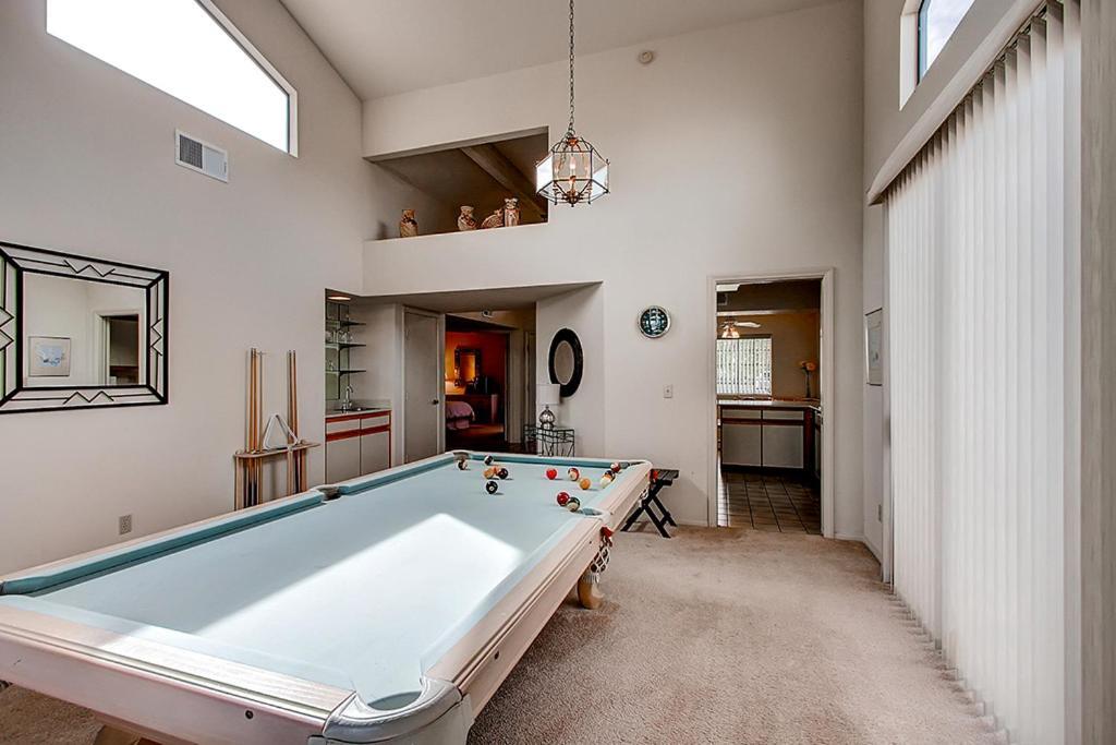 Borrego Springs Hideaway Pool Table, Mtn Views! 빌라 외부 사진