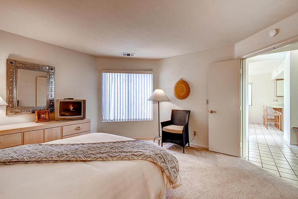Borrego Springs Hideaway Pool Table, Mtn Views! 빌라 외부 사진